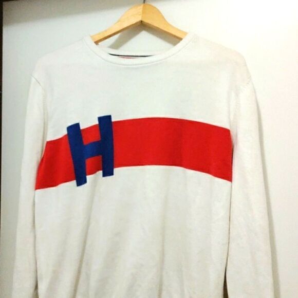 Vintage Tommy Hilfiger Sweater - Picture 2 of 9